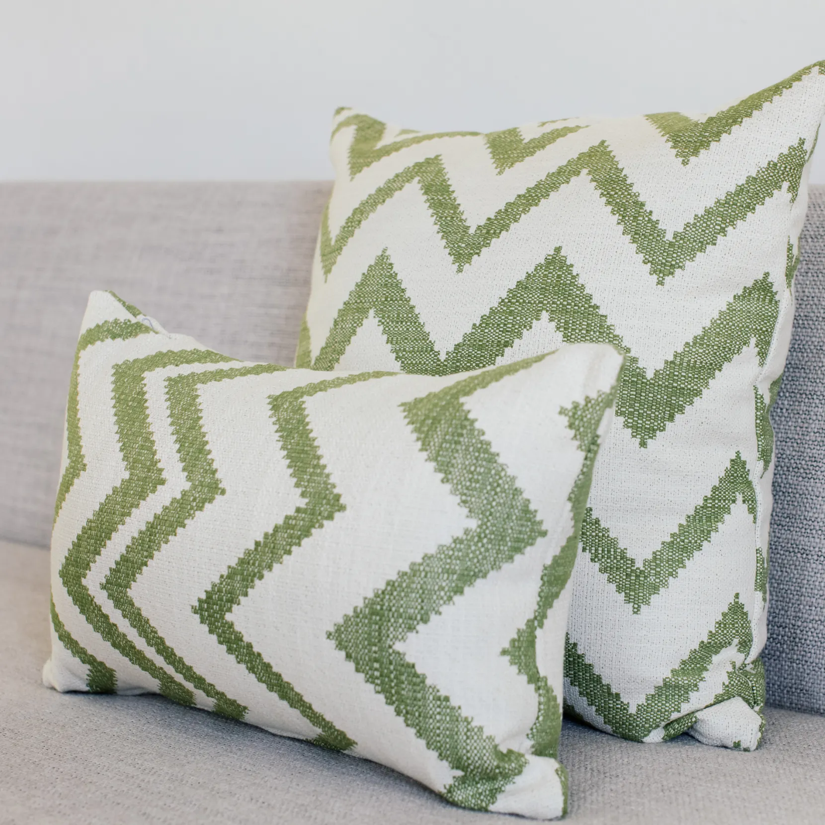Lorenzo Zigzag Green 20x20 Throw Pillow